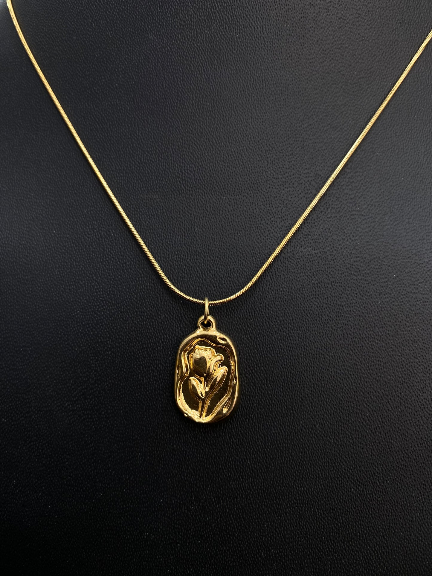 Anti Tarnish Antique Rose Necklace