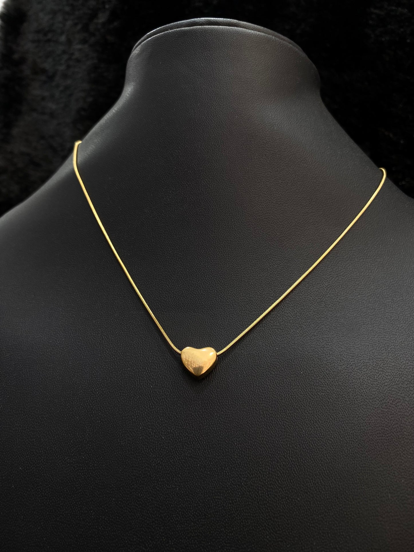 Anti Tarnish Small Heart Necklace