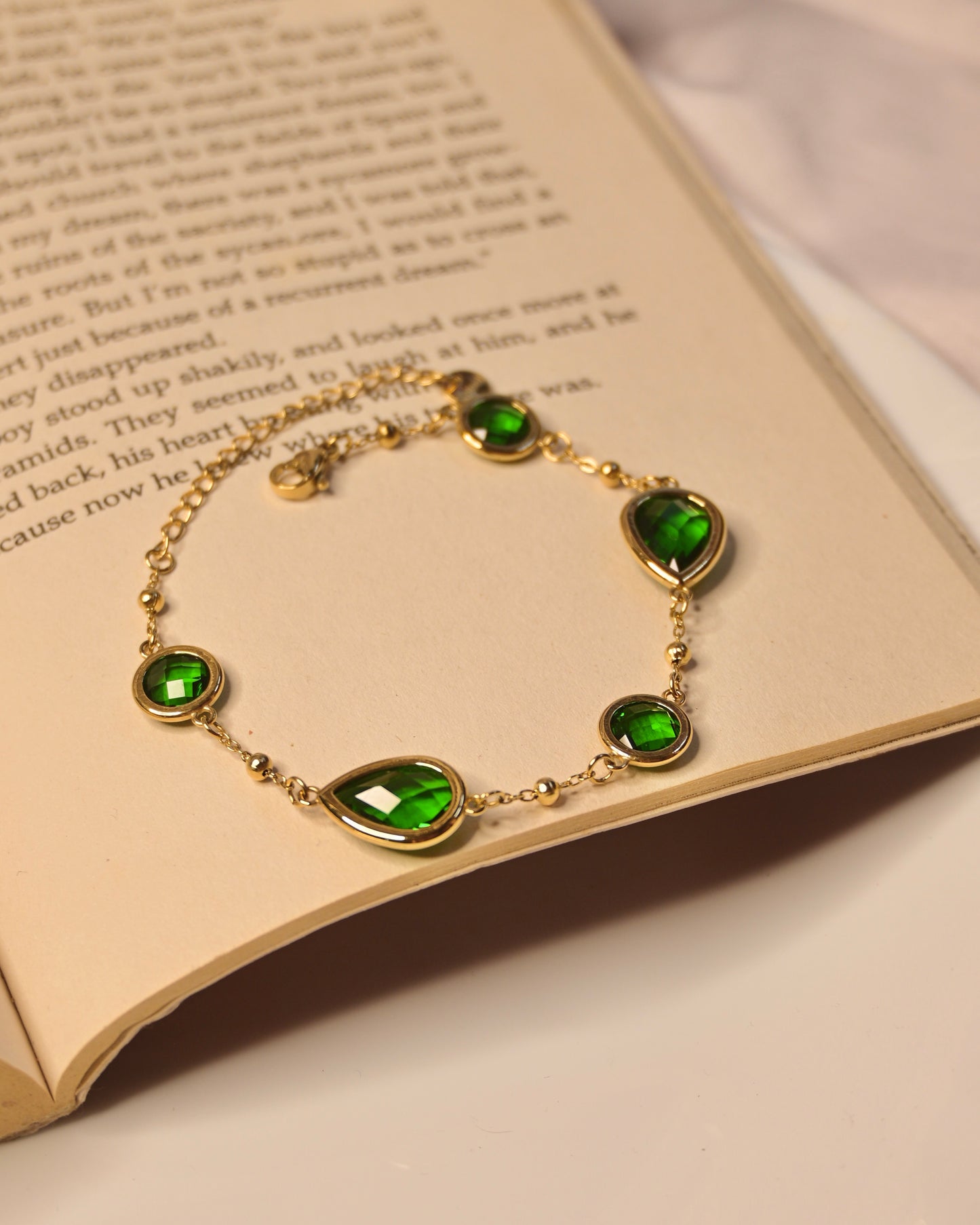 Anti Tarnish Green Stone Bracelet