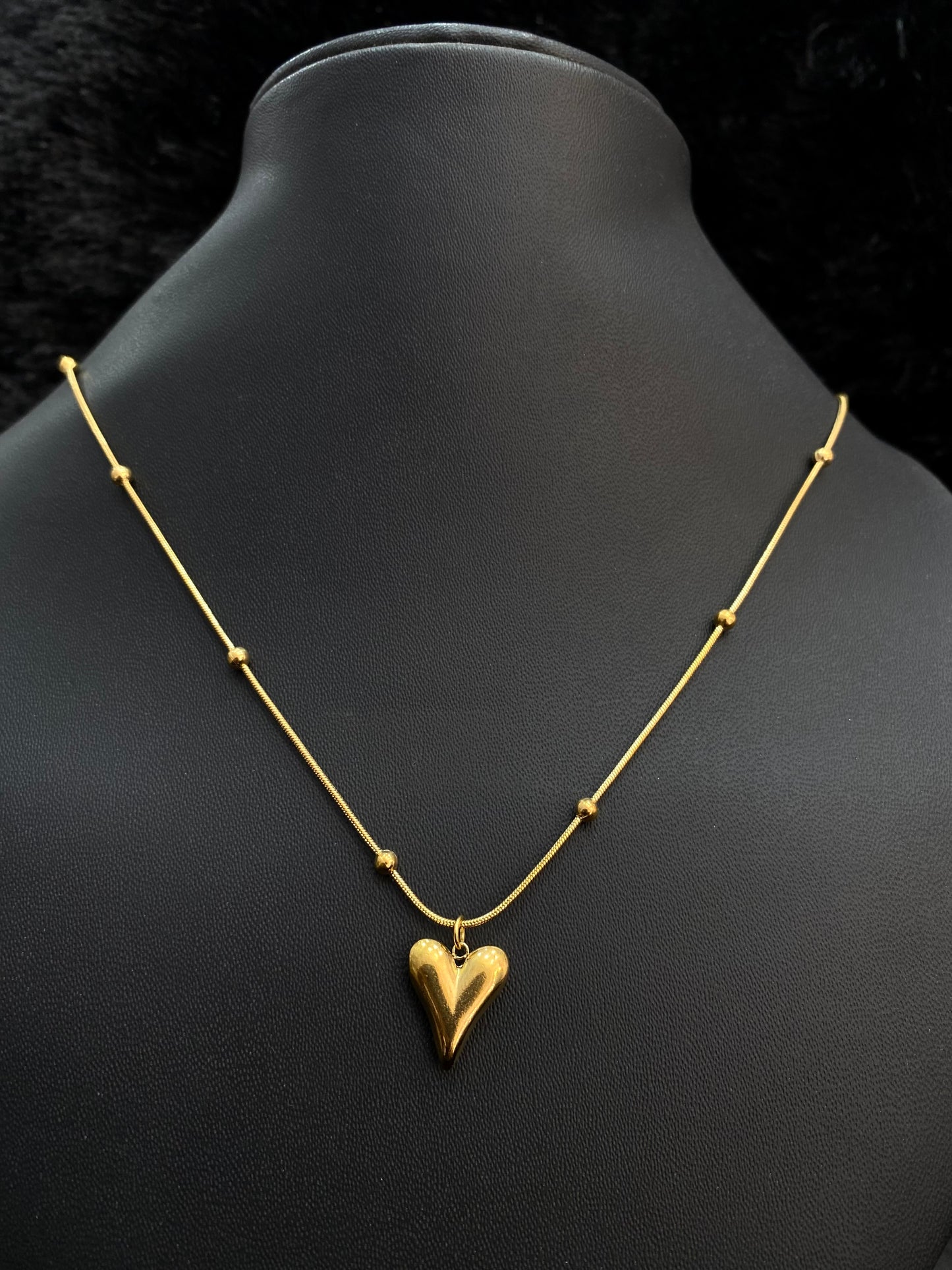 Anti Tarnish Dotted Chain Heart Necklace