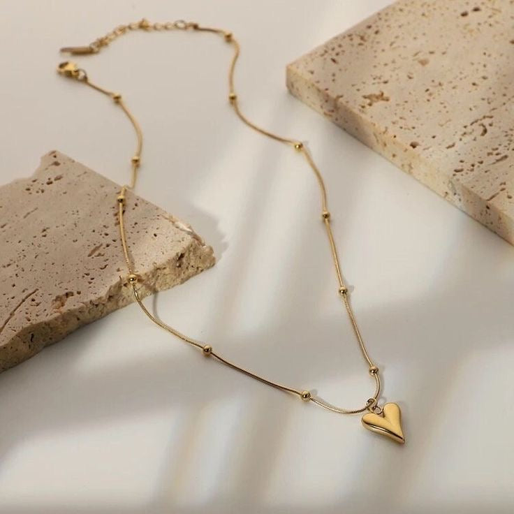 Anti Tarnish Dotted Chain Heart Necklace