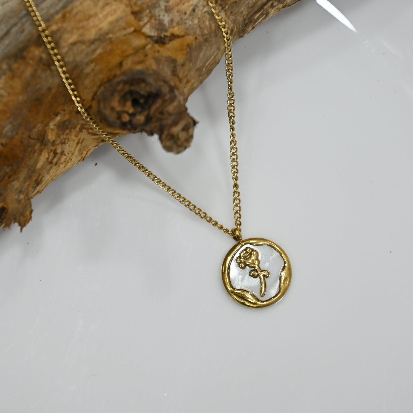 Anti Tarnish Round Rose Necklace