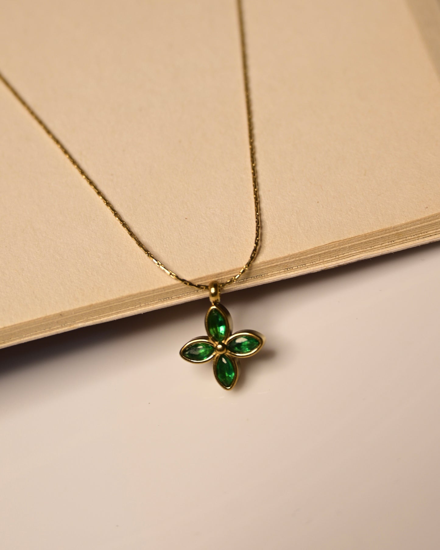 Green Floral Anti Tarnish Necklace