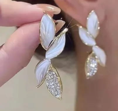 Korean Leaf Stud Earrings