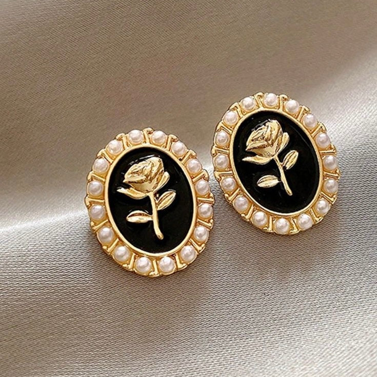 Rose Oval Stud Earrings