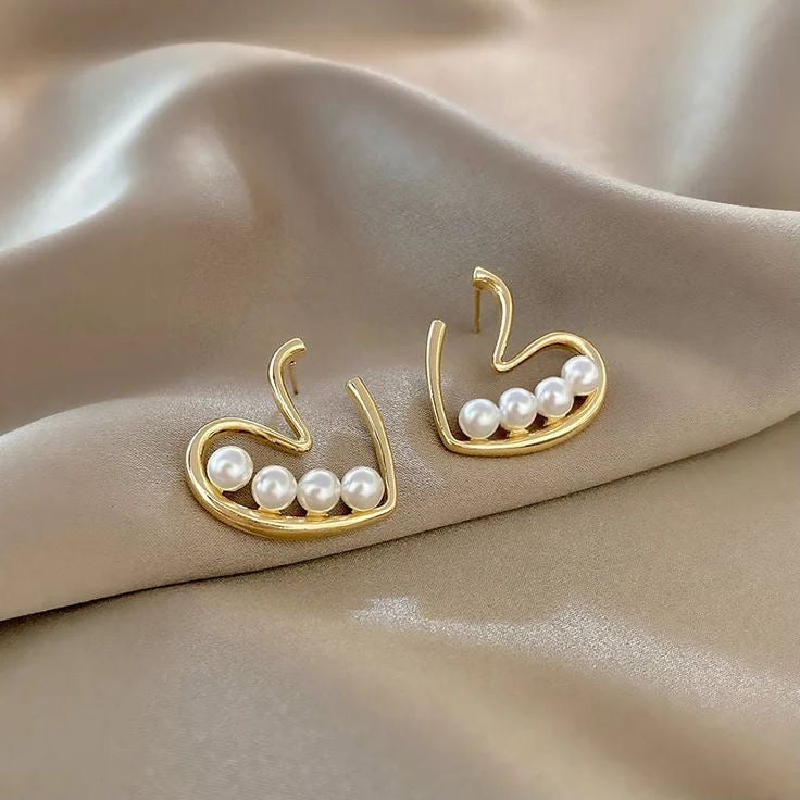 Golden Heart Pearl Stud Earrings