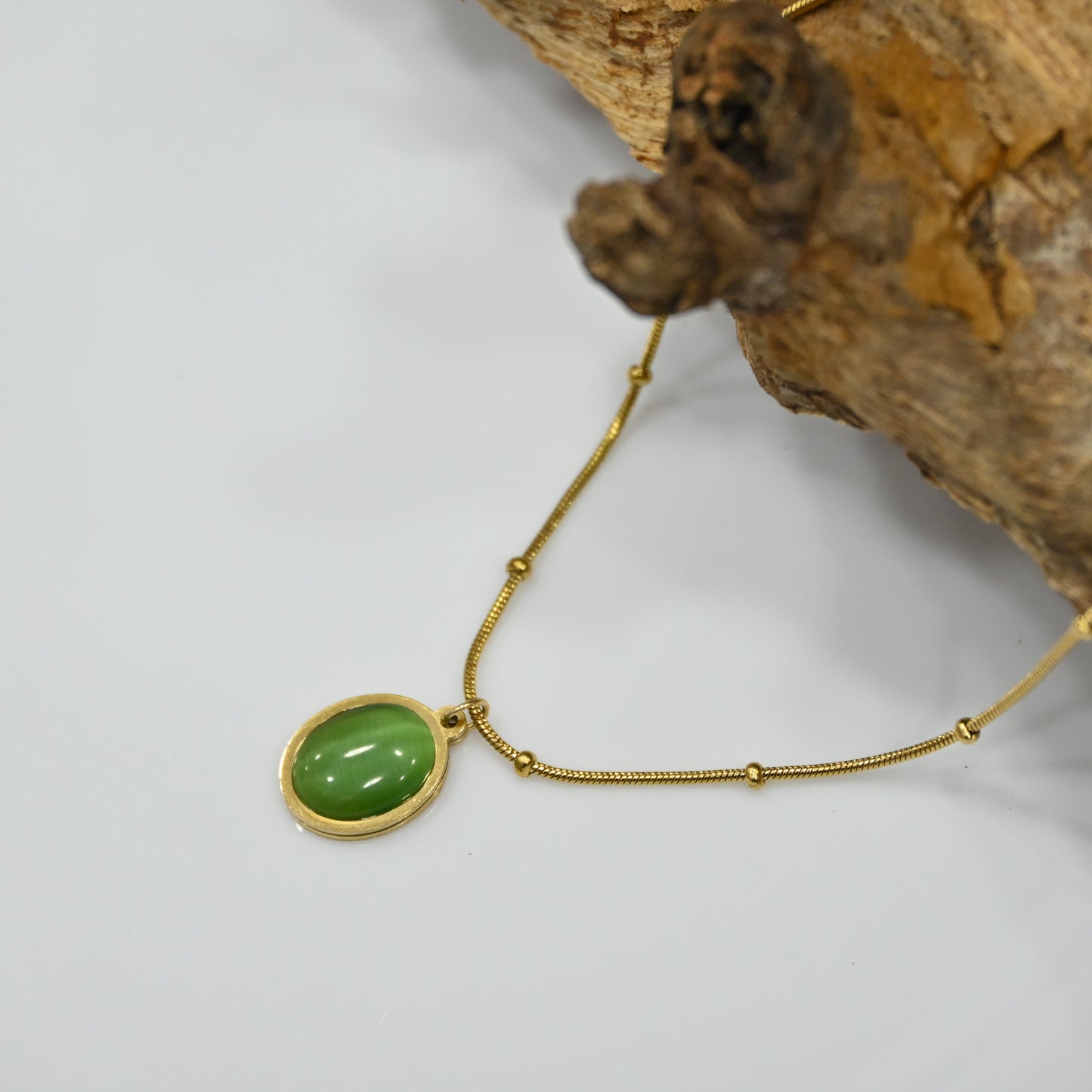 Anti Tarnish Minimal Green Stone Necklace