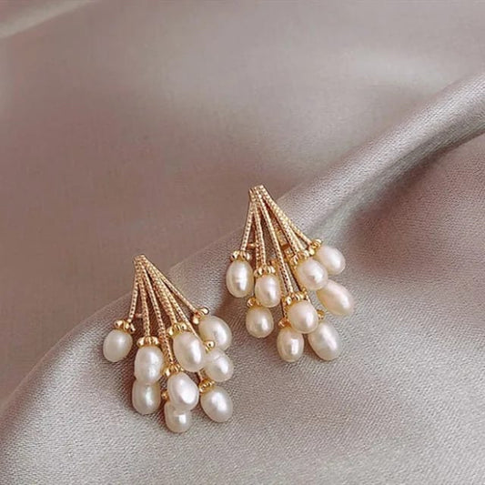 Bunch Pearl Earrings