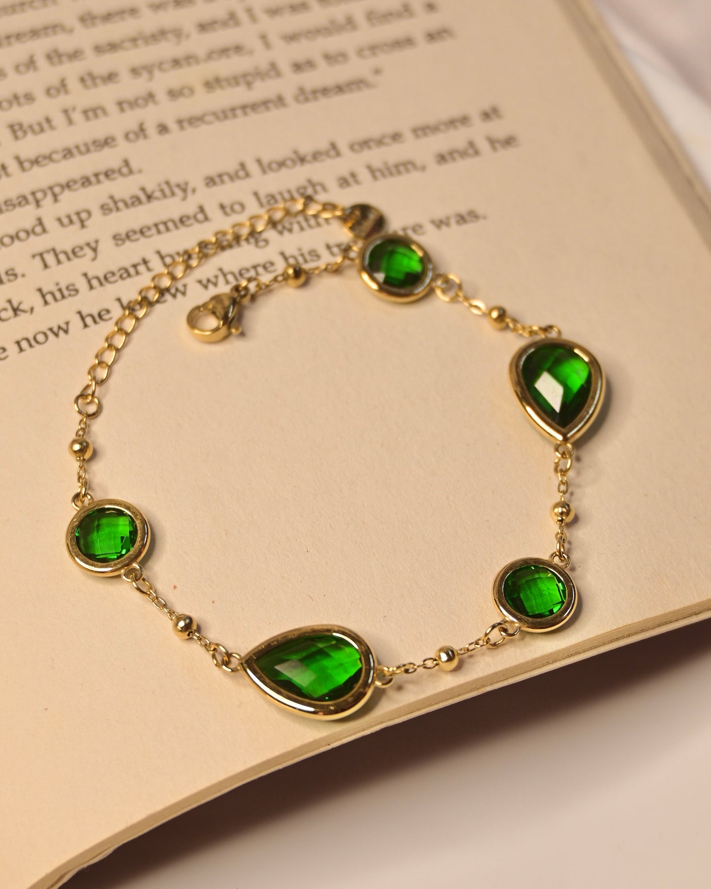Anti Tarnish Green Stone Bracelet