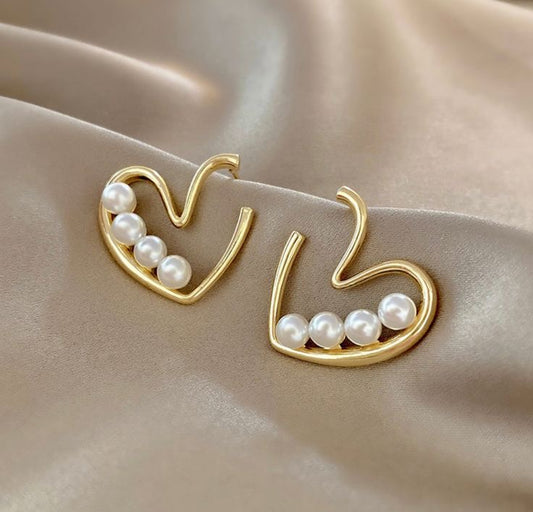 Golden Heart Pearl Stud Earrings