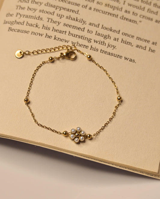 Anti Tarnish Single Flower Bracelet